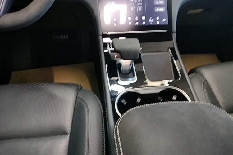 Used Li Auto ONE 2021 Extended-Range 6-Seater Version Gear Lever