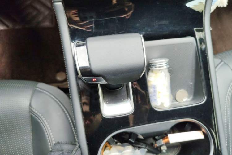 Used Li Auto ONE 2021 Extended-Range 6-Seater Version Gear Lever