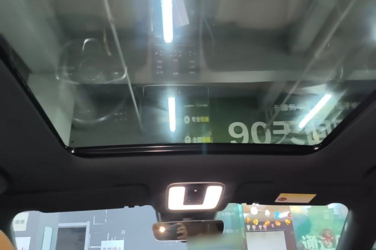 Used Li Auto ONE 2021 Extended-Range 6-Seater Version Headliner