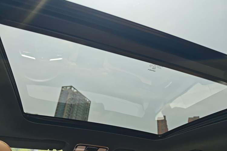 Used Li Auto ONE 2021 Extended-Range 6-Seater Version Headliner