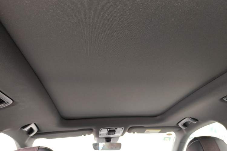 Used Li Auto ONE 2021 Extended-Range 6-Seater Version Headliner