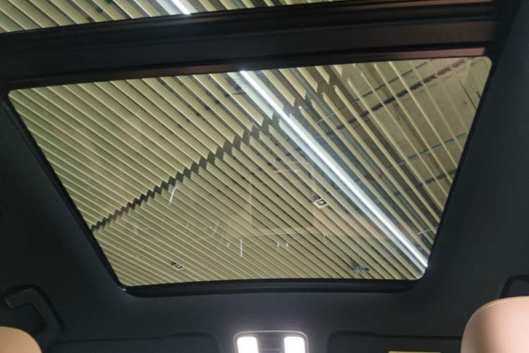 Used Li Auto ONE 2021 Extended-Range 6-Seater Version Headliner