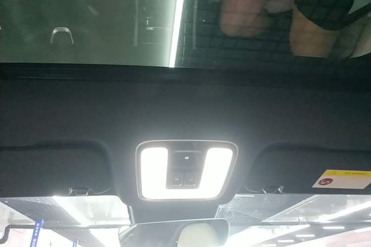Used Li Auto ONE 2021 Extended-Range 6-Seater Version Headliner