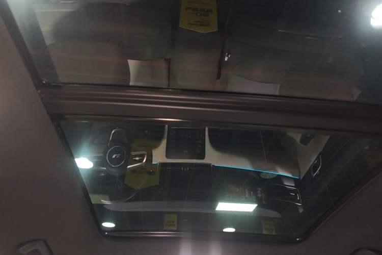 Used Li Auto ONE 2021 Extended-Range 6-Seater Version Headliner