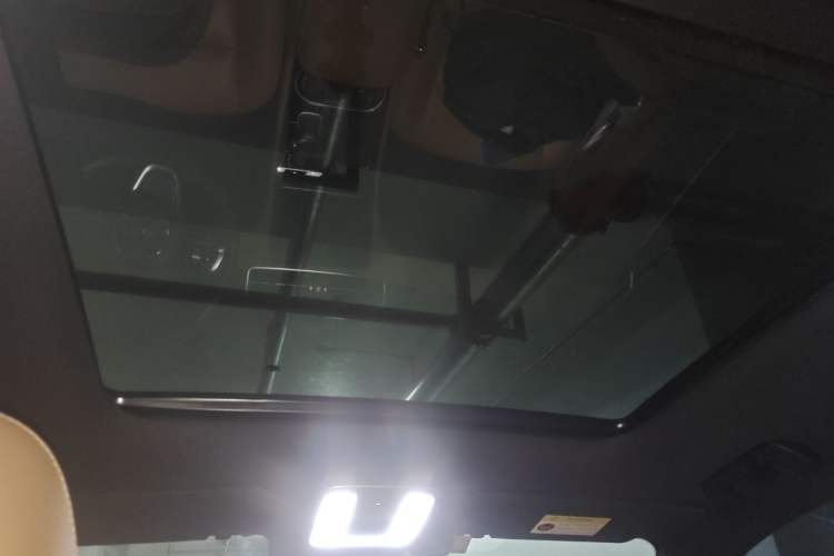Used Li Auto ONE 2021 Extended-Range 6-Seater Version Headliner