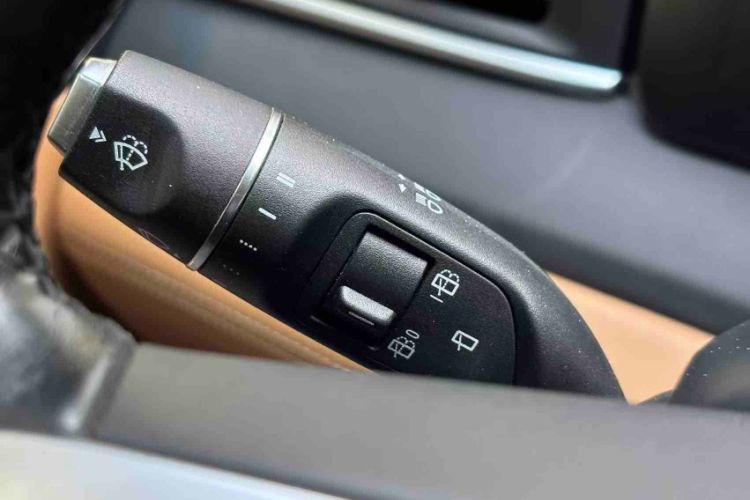 Used Li Auto ONE 2021 Extended-Range 6-Seater Version Interior 1