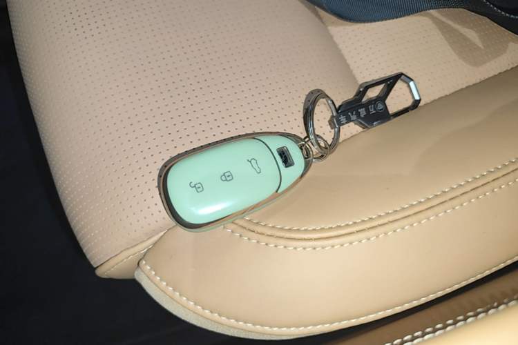 Used Li Auto ONE 2021 Extended-Range 6-Seater Version Interior 1