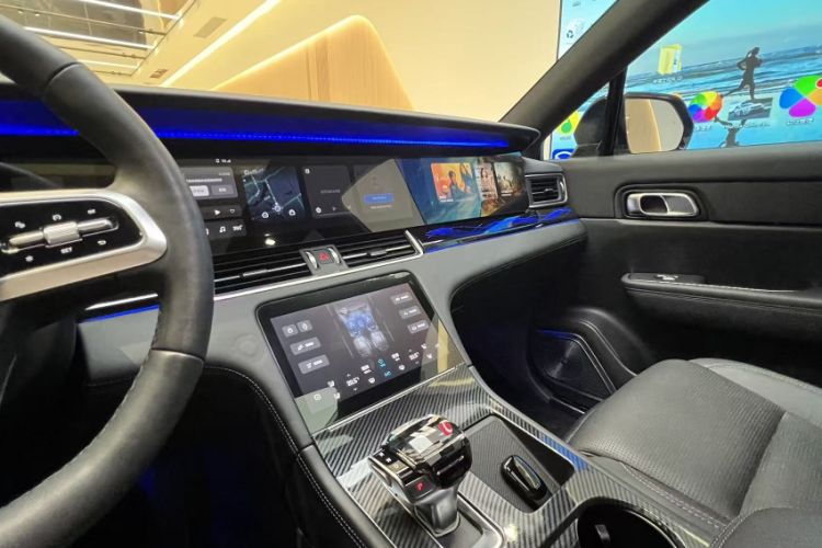 Used Li Auto ONE 2021 Extended-Range 6-Seater Version Interior 10