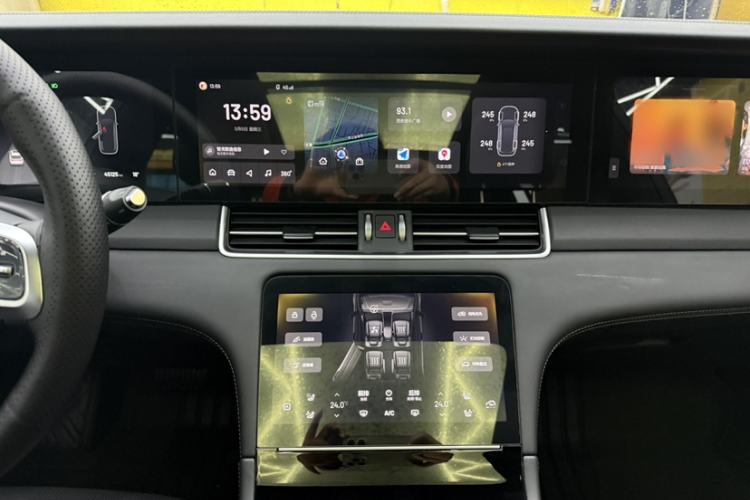 Used Li Auto ONE 2021 Extended-Range 6-Seater Version Interior 2