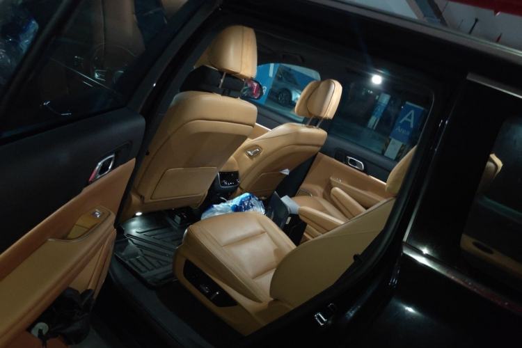 Used Li Auto ONE 2021 Extended-Range 6-Seater Version Interior 4