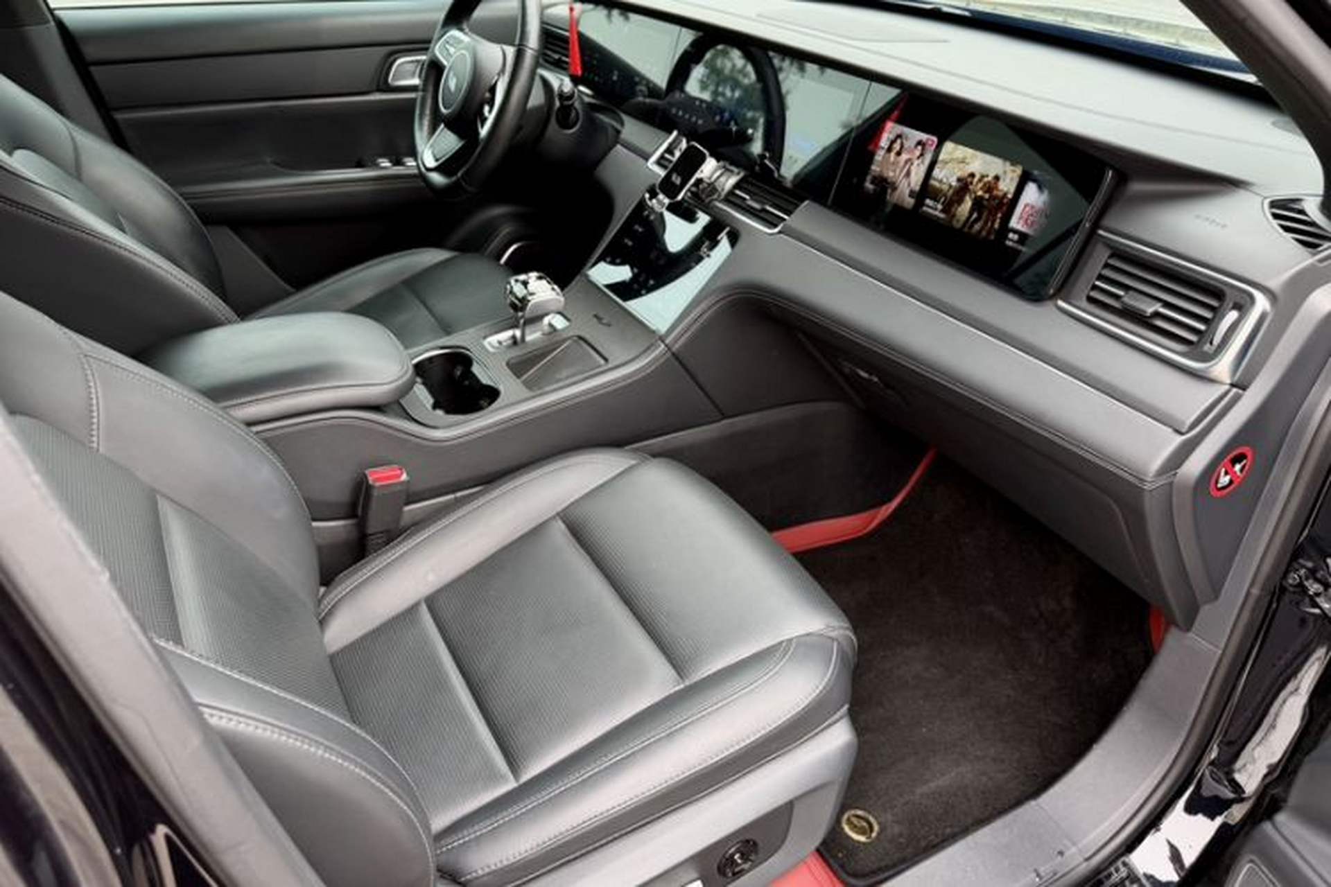 Used Li Auto ONE 2021 Extended-Range 6-Seater Version Interior 4