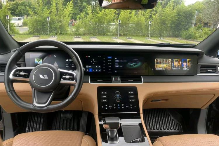 Used Li Auto ONE 2021 Extended-Range 6-Seater Version Interior 5