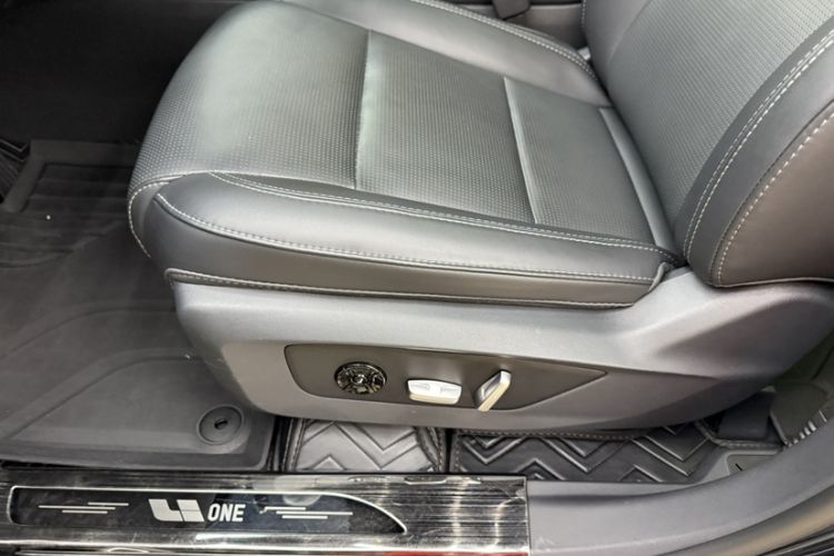 Used Li Auto ONE 2021 Extended-Range 6-Seater Version Interior 6