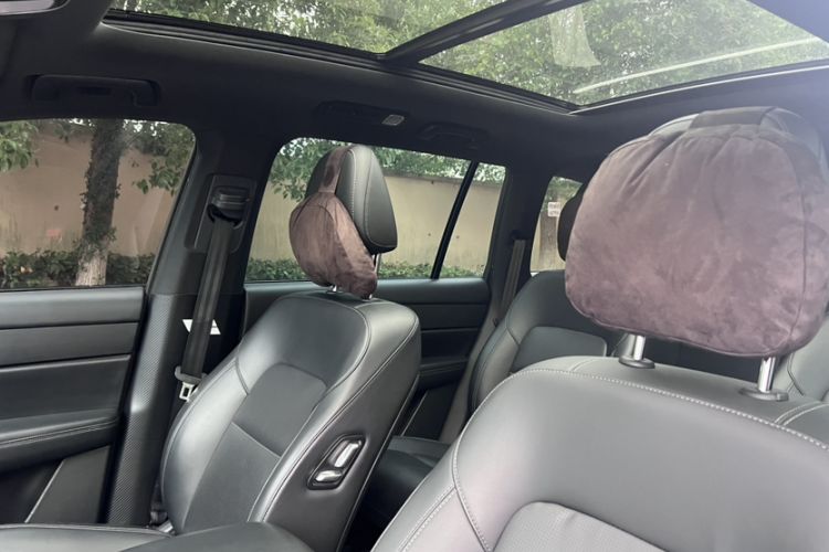 Used Li Auto ONE 2021 Extended-Range 6-Seater Version Interior 9