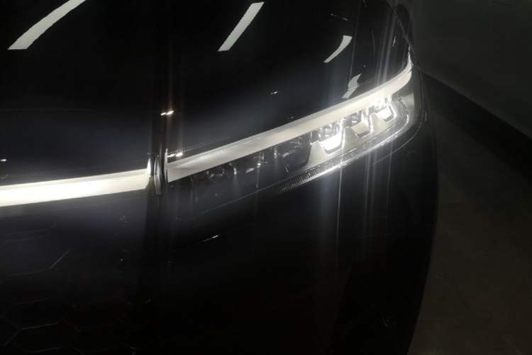 Used Li Auto ONE 2021 Extended-Range 6-Seater Version Left Front Headlight