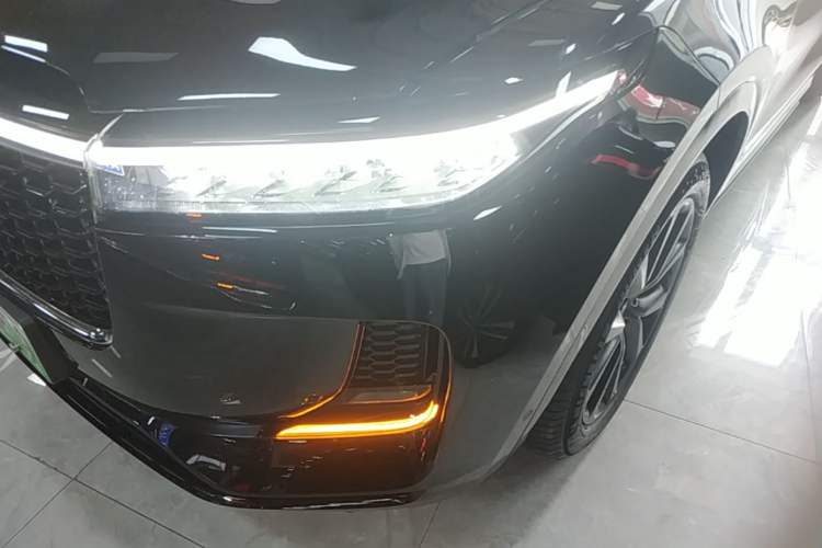 Used Li Auto ONE 2021 Extended-Range 6-Seater Version Left Front Headlight