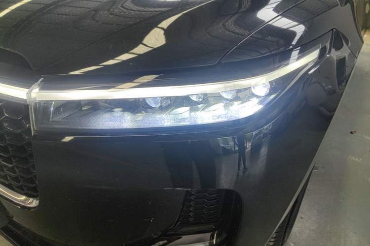 Used Li Auto ONE 2021 Extended-Range 6-Seater Version Left Front Headlight