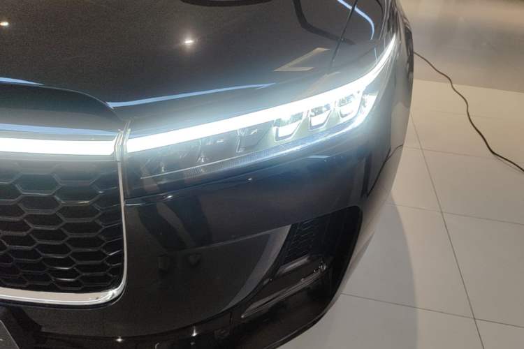 Used Li Auto ONE 2021 Extended-Range 6-Seater Version Left Front Headlight