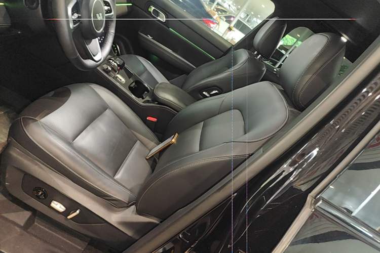 Used Li Auto ONE 2021 Extended-Range 6-Seater Version Left Front Seat