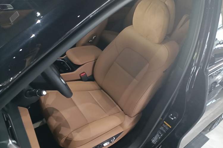 Used Li Auto ONE 2021 Extended-Range 6-Seater Version Left Front Seat