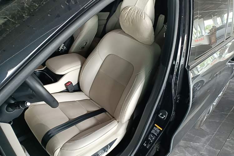 Used Li Auto ONE 2021 Extended-Range 6-Seater Version Left Front Seat