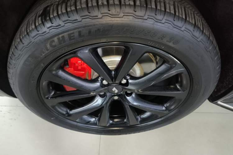 Used Li Auto ONE 2021 Extended-Range 6-Seater Version Left Front Wheel Hub