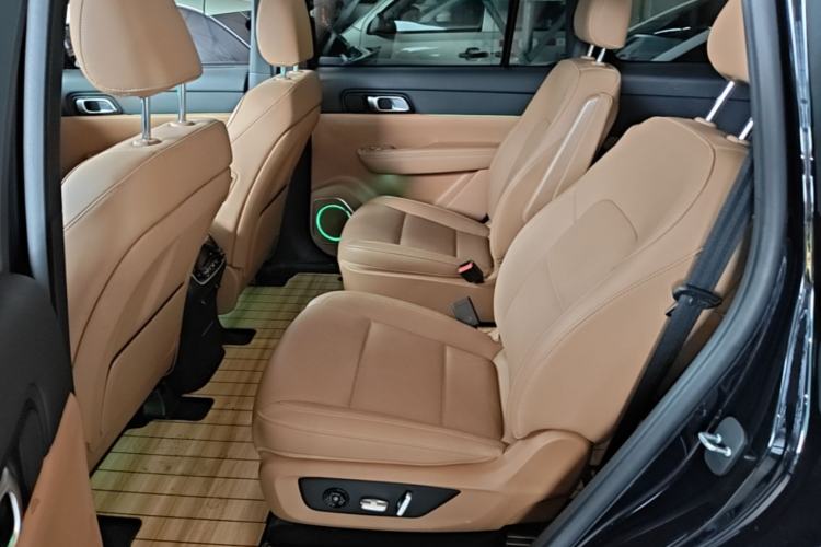 Used Li Auto ONE 2021 Extended-Range 6-Seater Version Left Rear Seat