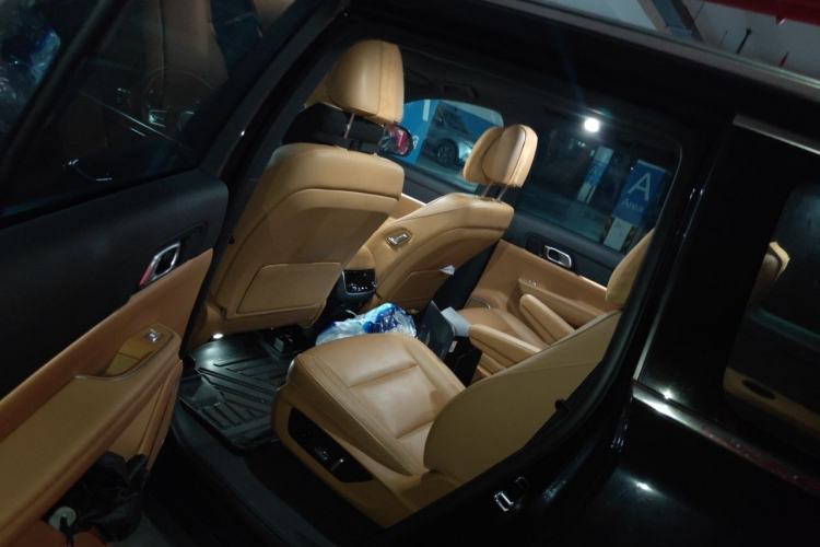 Used Li Auto ONE 2021 Extended-Range 6-Seater Version Left Rear Seat