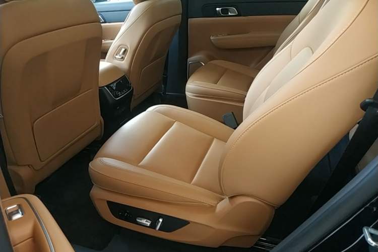 Used Li Auto ONE 2021 Extended-Range 6-Seater Version Left Rear Seat