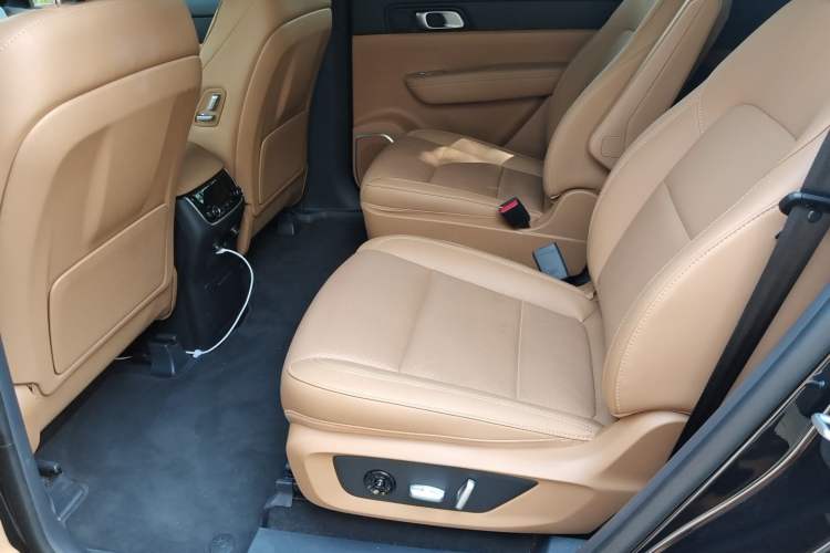 Used Li Auto ONE 2021 Extended-Range 6-Seater Version Left Rear Seat