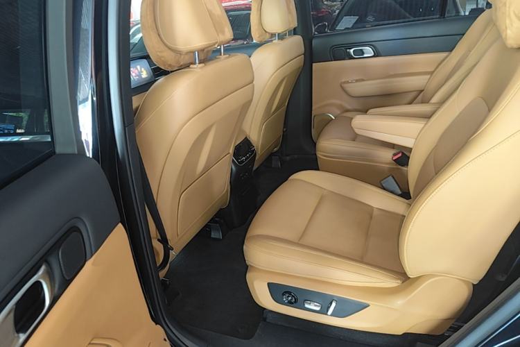 Used Li Auto ONE 2021 Extended-Range 6-Seater Version Left Rear Seat
