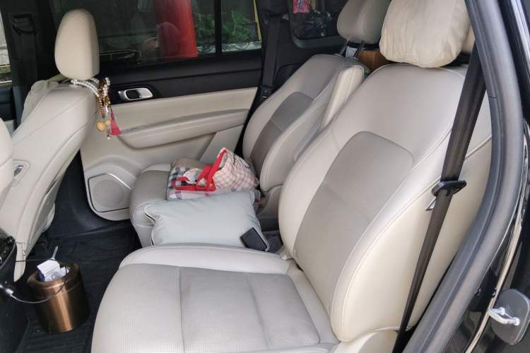 Used Li Auto ONE 2021 Extended-Range 6-Seater Version Left Rear Seat