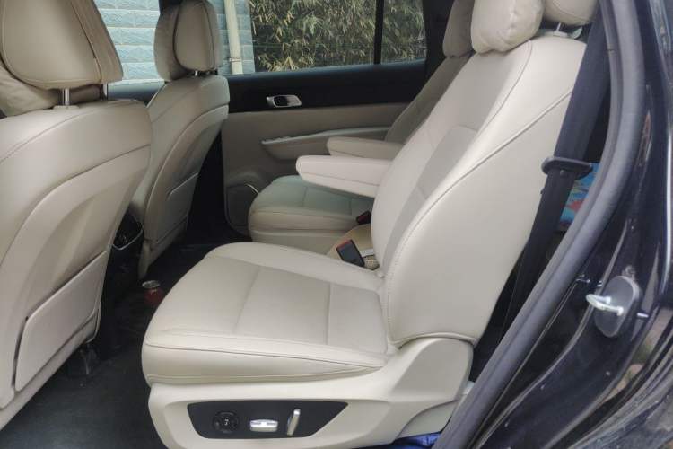 Used Li Auto ONE 2021 Extended-Range 6-Seater Version Left Rear Seat