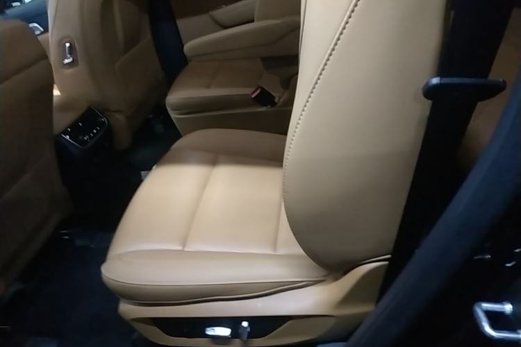 Used Li Auto ONE 2021 Extended-Range 6-Seater Version Left Rear Seat