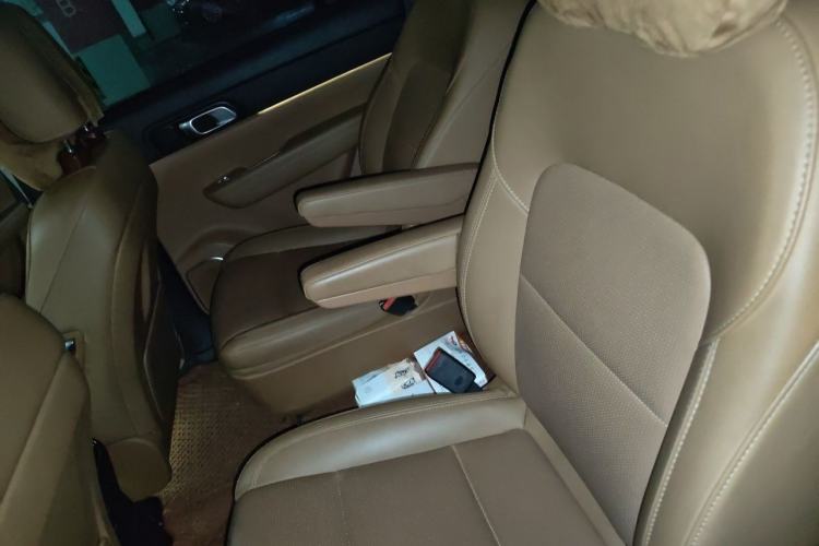 Used Li Auto ONE 2021 Extended-Range 6-Seater Version Left Rear Seat