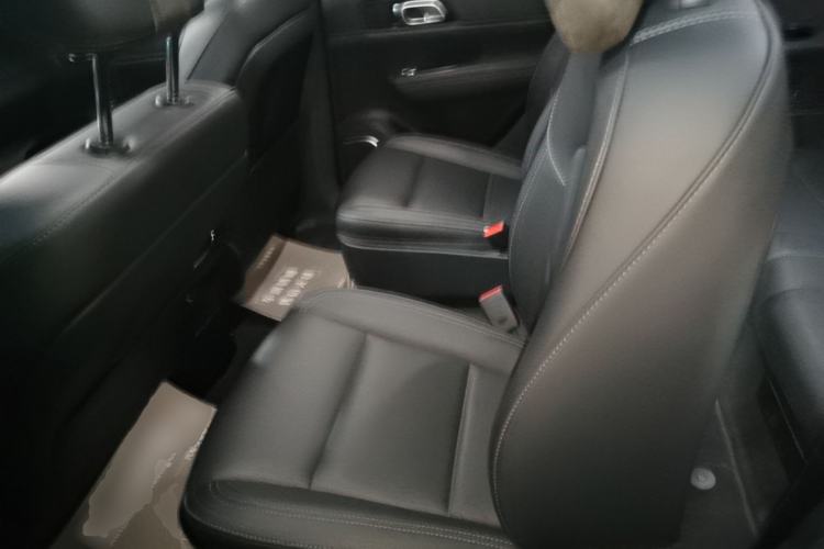 Used Li Auto ONE 2021 Extended-Range 6-Seater Version Left Rear Seat