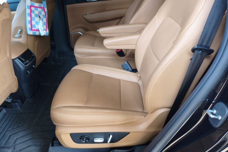Used Li Auto ONE 2021 Extended-Range 6-Seater Version Left Rear Seat