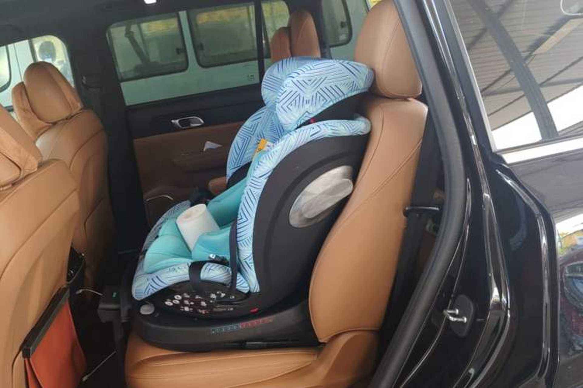 Used Li Auto ONE 2021 Extended-Range 6-Seater Version Left Rear Seat