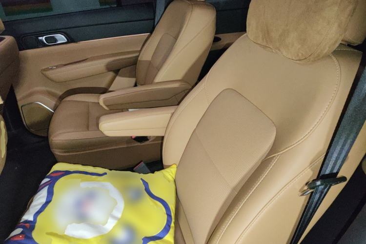 Used Li Auto ONE 2021 Extended-Range 6-Seater Version Left Rear Seat