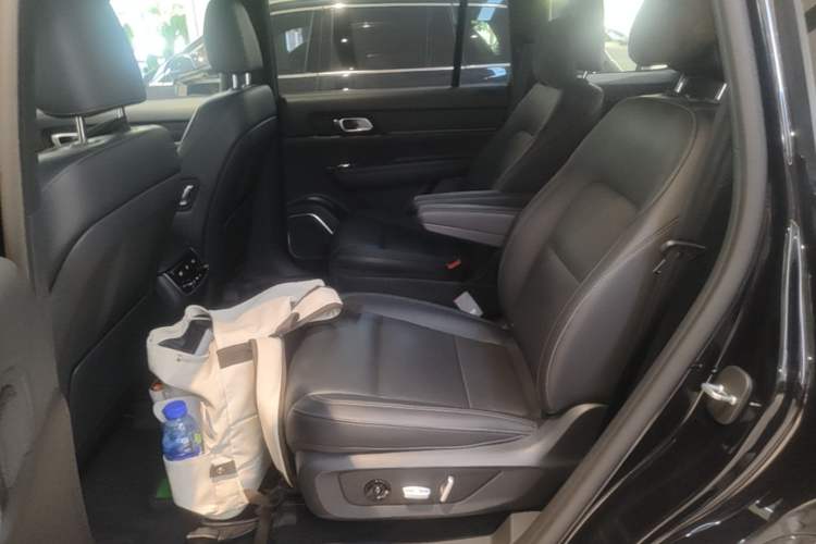 Used Li Auto ONE 2021 Extended-Range 6-Seater Version Left Rear Seat