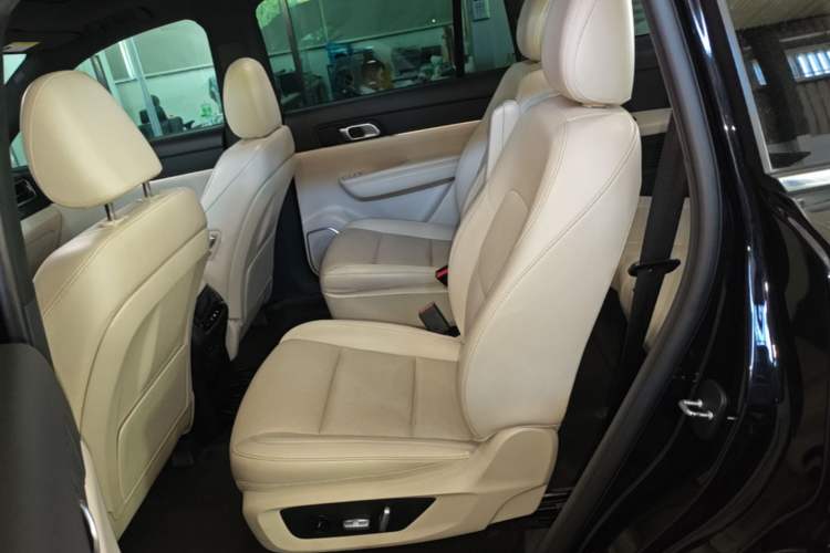 Used Li Auto ONE 2021 Extended-Range 6-Seater Version Left Rear Seat