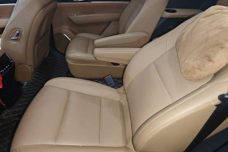 Used Li Auto ONE 2021 Extended-Range 6-Seater Version Left Rear Seat