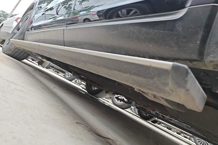 Used Li Auto ONE 2021 Extended-Range 6-Seater Version Left Side Sill