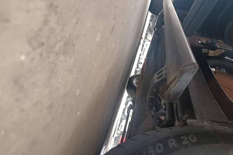Used Li Auto ONE 2021 Extended-Range 6-Seater Version Left Side Sill