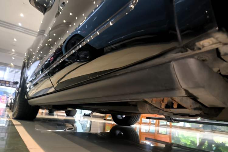 Used Li Auto ONE 2021 Extended-Range 6-Seater Version Left Side Sill