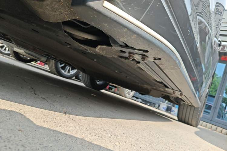 Used Li Auto ONE 2021 Extended-Range 6-Seater Version Left Side Sill