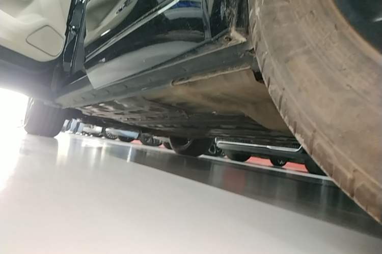 Used Li Auto ONE 2021 Extended-Range 6-Seater Version Left Side Sill
