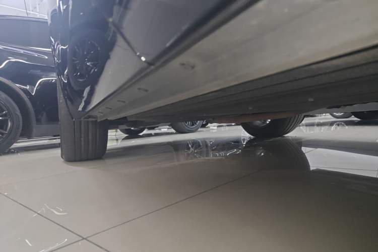 Used Li Auto ONE 2021 Extended-Range 6-Seater Version Left Side Sill