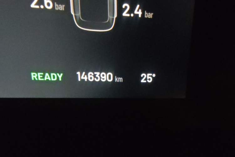 Used Li Auto ONE 2021 Extended-Range 6-Seater Version Odometer Close Up