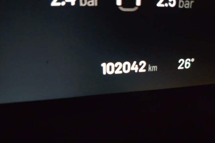 Used Li Auto ONE 2021 Extended-Range 6-Seater Version Odometer Close Up